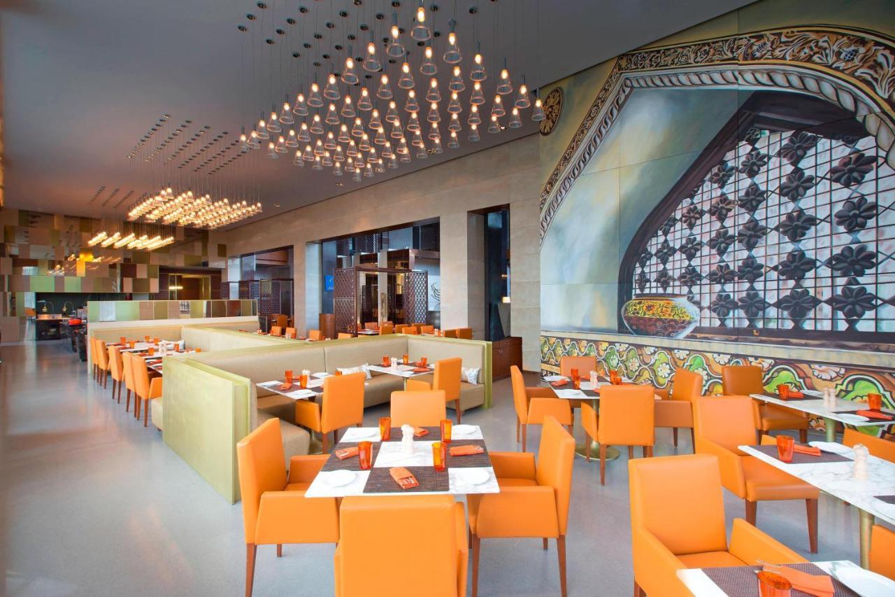 Sheraton Hyderabad Hotel Luaran gambar
