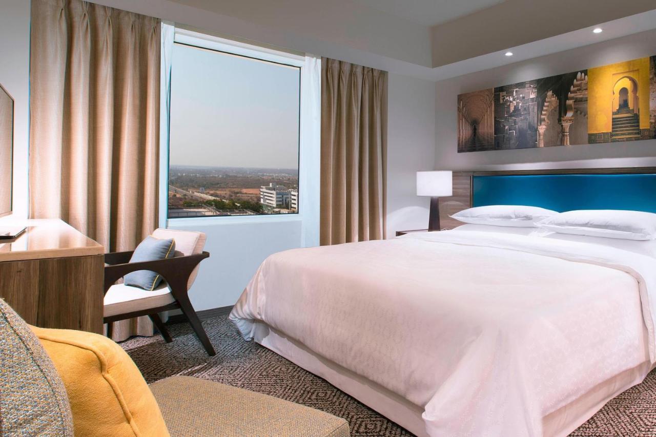 Sheraton Hyderabad Hotel Luaran gambar