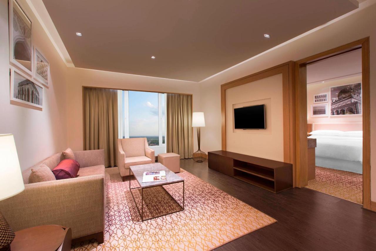 Sheraton Hyderabad Hotel Luaran gambar